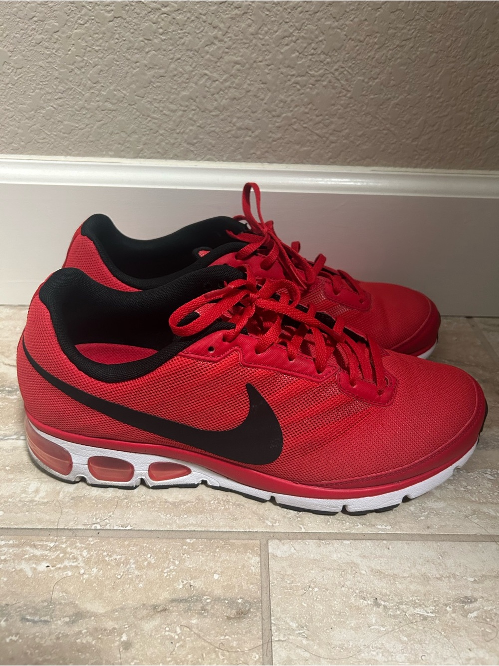 Nike Red and Black Air Max Mesh Running Sneakers